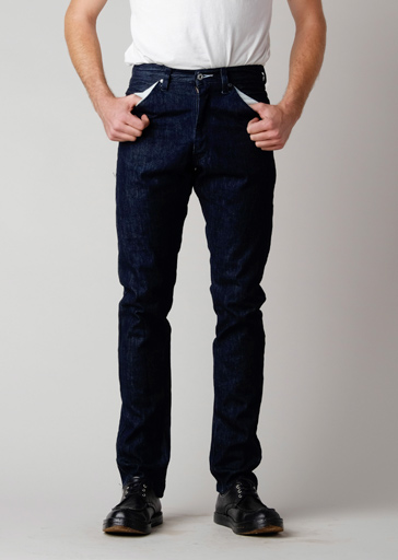 These 13.5oz pair of raw denim feature a slim fit with a high rise waist line that has exposed pockets and the signature First Standard Co. leather patch on the back pocket.

Details:

*100% cotton

*13.5 oz. Raw White Oak denim from Cone Mills

*High rise

*Slim leg

*Zipper fly

*Tonal Stitching

*Leather patch on rear pocket

*Made in USA