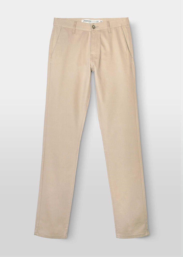 Our men's chinos are pants made in the USA of 100% cotton. They feature a slimming fit throughout the leg with side pockets and slit back pockets.

Customize the fit with complimentary hemming.

100% Cotton
Slim Fit
Zipper Fly
Made in USA
Colors: Sand, Black, Jalapeño & Navy