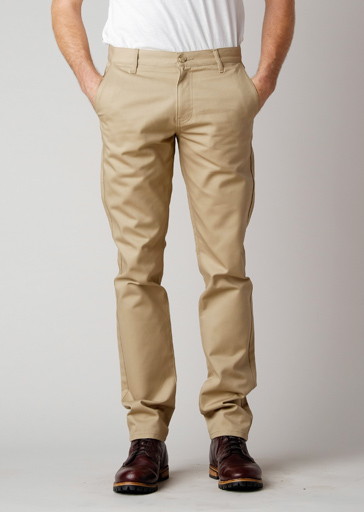 Our men's chinos are pants made in the USA of 100% cotton. They feature a slimming fit throughout the leg with side pockets and slit back pockets.

Customize the fit with complimentary hemming.

100% Cotton
Slim Fit
Zipper Fly
Made in USA
Colors: Sand, Black, Jalapeño & Navy