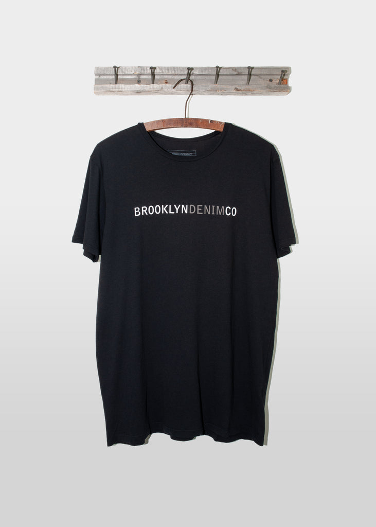 The Brooklyn Denim Co. Organic Cotton Logo Tee is a testament to quality and simplicity, offering a super soft, short sleeve crew neck design that seamlessly integrates into any wardrobe. Crafted from 100% organic cotton, this pre-shrunk, tagless tee ensures maximum comfort and durability. Proudly made in the USA, it features the distinctive Brooklyn Denim Co. logo, making it a staple for those who appreciate sustainable fashion and timeless design.
100% Organic Cotton