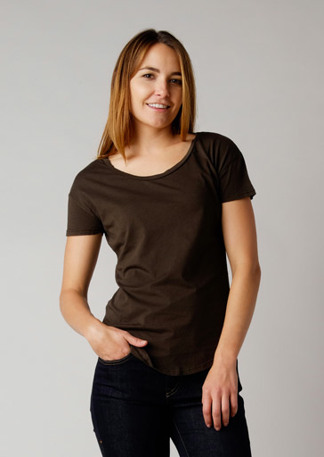 Introducing the Brooklyn Denim Co. Radio Tee, a premium t-shirt that combines comfort, style, and a nod to vintage aesthetics.

Key Features:

    High-Quality Fabric: Crafted from soft, durable material, this tee ensures long-lasting comfort and wearability.

    Unique Radio Graphic: Featuring an exclusive radio-themed design, this t-shirt adds a touch of retro charm to your casual wardrobe.

    Classic Fit: Designed with a standard fit, it provides a relaxed yet flattering silhouette. 