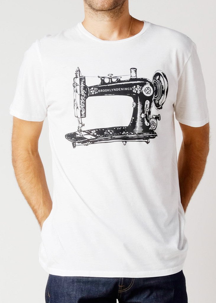 BDC Sewing Machine Graphic Tee 

This Brooklyn Denim Co. features a vintage Singer machine graphic screen printed on a super soft short sleeve tee with a crew neckline.

Details:

*100% organic cotton

*Pre-Shrunk

*No tag

*Made in USA