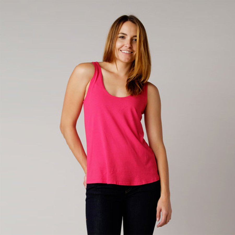 This Brooklyn Denim Co. light weight super soft tank features a swoop neckline with one inch straps that is fitting at the top and flows out at the bottom.

Details:

*100% Organic Cotton

*Pre-Shrunk

*No tag

*Made in U.S.A.