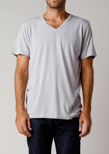 This super soft short sleeve Brooklyn Denim Co. tee features a v shape neckline.

Details:

*60% Hemp, 40% Organic Cotton

*Short Sleeve

*No tag

*Pre-Shrunk

*Made in USA
