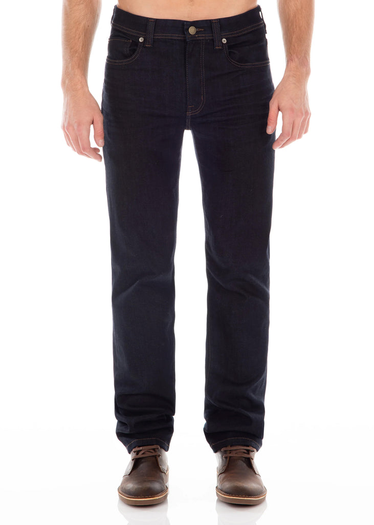An update on a classic. The ever popular Revolution wash, remastered in a high-stretch fabric for the ultimate in comfort. You know that pant you always reach for in your closet? This is it.

10.5 oz
92% Cotton, 6% Elastomultiester, 2% Elastane
Inseam 34"

Front Rise 9.75"
Back Rise 15"
Leg Opening 15.5"
Comfort Stretch Jeans
Made in Mexico
